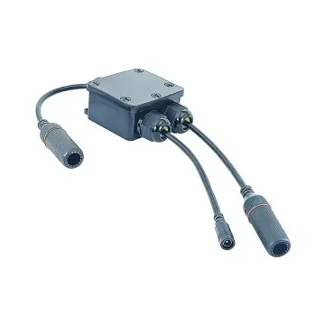 Waterproof single-path PoE combiner